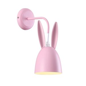 Zidna lampa Forma DF4803-1Z WH savršen je izborza sobu vašeg mališana. Dolazi u roze boji, sa E27 grlom. Izrađena je od metala i plastike u dimenziji od 330x250x120mm, što je čini praktičnom i modernom u svakom prostoru.