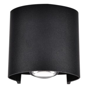 Nadgradna spoljna LED lampa Forma S4365 BK sa snagom od 2W sa integrisanim LED izvorom i temperaturom svetla od 4000K pružiće vam snažno i neutralno spoljno osvetljenje.Napravljena je od metala crne boje.Ima IP54 zaštitu što je čini idealnim rešenjem za osvetljavanje spoljnog prostora.Zbog svojih dimenzija od 80x80mm ova lampa je diskretna i lako se integriše u bilo koji spoljni ambijent.